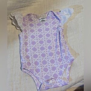 The Beaufort Bonnet Company Lavender and White Kids Bodysuit